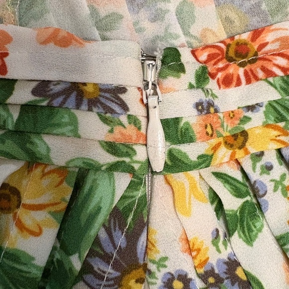 For Love & Lemons Rosalyn Miniskirt Green Yellow Pink Marigold Floral Size M - Picture 8 of 13